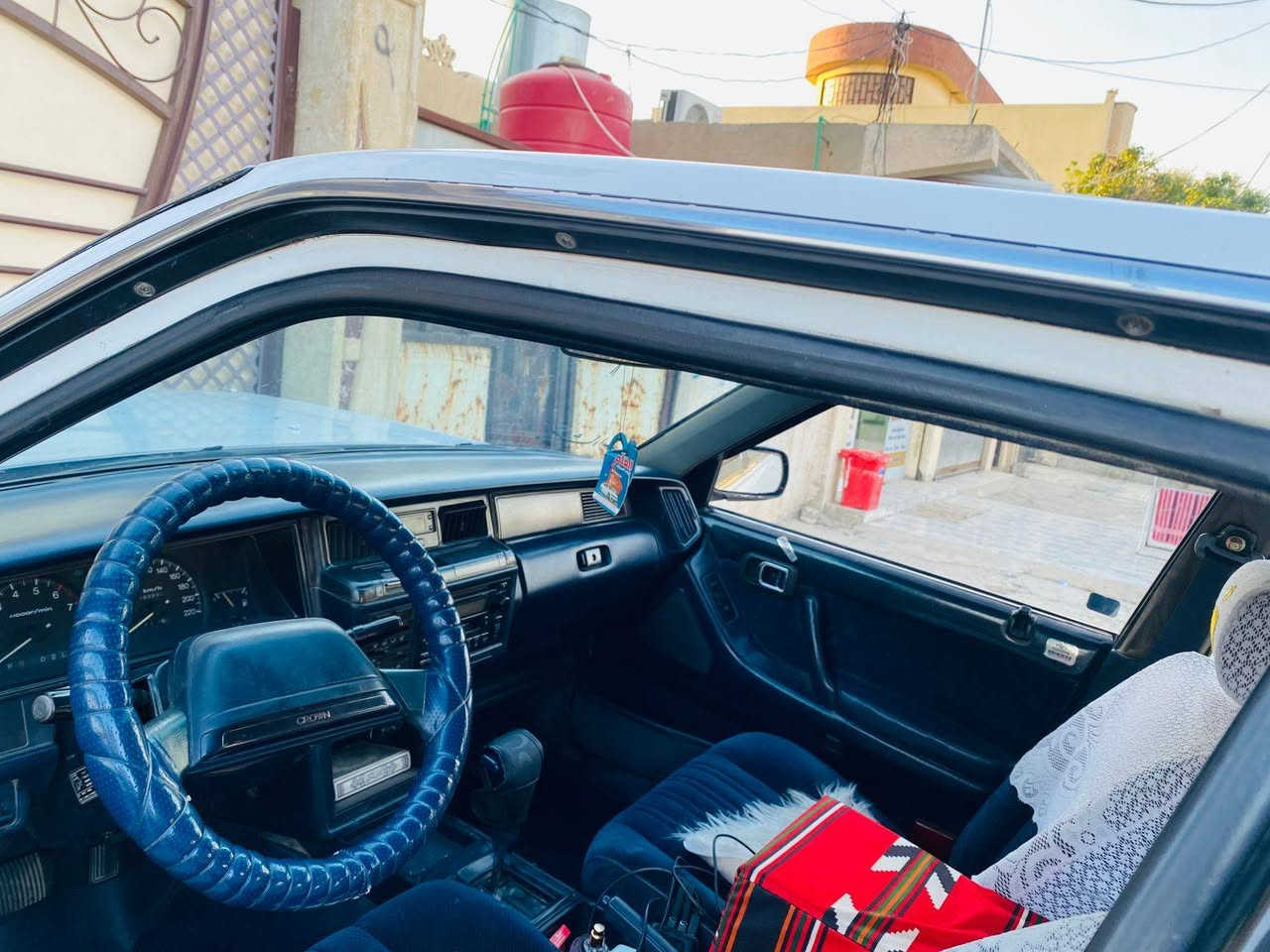 السلام عليكم
سيدان موديل ٨٩ وضع شركة اي ضرر مابيها شرط التحويل رقم نينوئ جديد كير محرك شرط للاستفسار اكثر اتصل ***********

