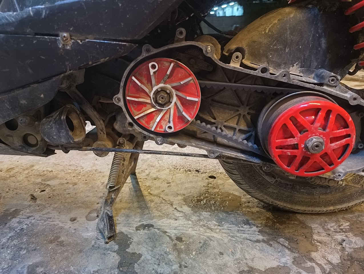 سكنس فحل كابريتر للبيع دراجه خير من الله كلشي شغال مكينه شلعه ومعدل بؤشه بلاديه تزؤيد خارجي فقط دراجه ماناقصه شي جاهزة كفرات كهربائيات مكينه سعره500ؤبيه مجال مكان بغداد الدؤره *********** الرطبة, الأنبار
