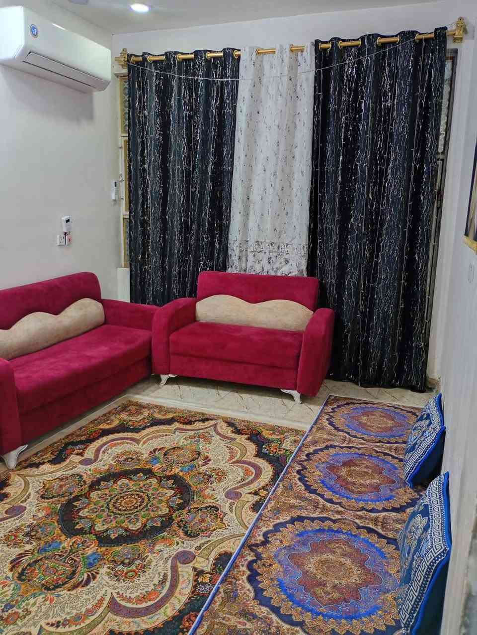 من رخصة الادمن مسسسسستعجل على البيع .....
دار للبيع ....
المساحة ١٠٠ متر في منطقة حي الكوفه مقابل البانزين خانه الجديدة فرع مطعم بكت جكن ...
غرفة نوم واحدة وصاله واستقبال وحمام داخلي وخارجي  ومطبخ حار وبارد وطرمة صغيرة التفاصيل واضحة في الصور  والسعر .... ٨٠ مليون وبي مجال للشراي 
الاتصال  على الهاتف ...
*********** مباشر مع صاحب الدار
