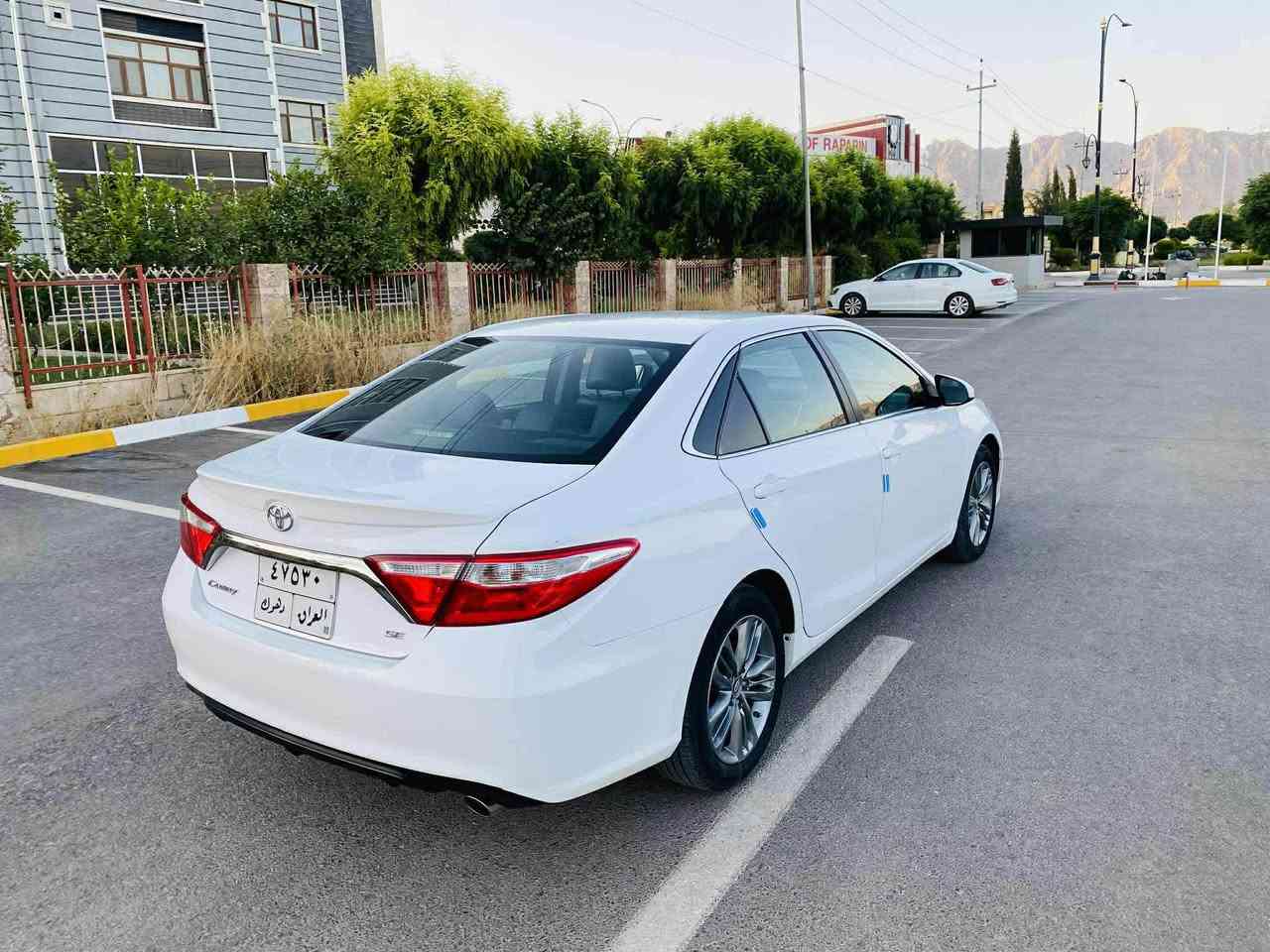 کامیریی 2016  گێرو مەکینە بەشەرت
بئ بۆیاخ تەنها یەک بستی بۆیاخە رەقەموو سەنەوی نوی 125 هەزار رۆشتە دەحامیەکانیشی بۆیاخ نیە بەشەرت
*********** سوران, أربيل
