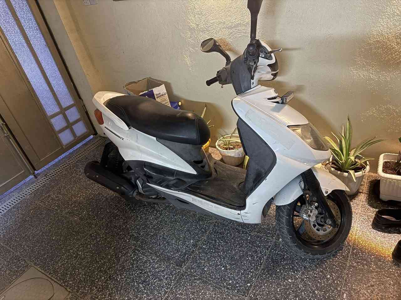 سكنس نثية 110 ياباني دراجه بلادية سعرهة 650 وبيهة مجال ***********
