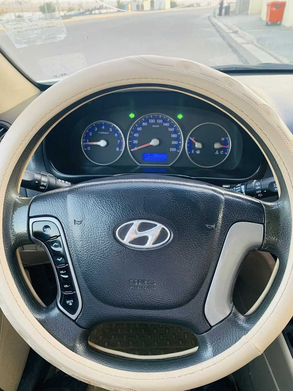 السلام عليكم
للبيع سنتافي موديل 2012 خليجي
رقم بغداد مشروع وطني سنويه لل2027
ماشيه 148 الف حقيقي جرس يدك على 120🔕
محرك V6/3500 كفاله على وضع الشركه 
انسى اسم رواجز💯
كير كفاله شرط💯
7راكب 
 4WD فور ويل 
تبريد 3 قطع+ ثلاجه❄️
تدفئه🔥
تخم تاير جديد
صدر امامي خلفي جديد💯
مري شفط + اشاير بالمري 
مسجل شاشه وكامره 📷
تحكم استيرن
دوشمه كشانه + ارضيه جلد بالكامل 
سونار موجود
سياره خير من الله مال بيت ربع متصرف عليها
الضرر الجاملغ الامامي جهة السايق مبدل شركه ومصبوغ توحيد لون اثر شخط ستوته وربع باب السايق ايضاً صبغ فقط الباقي كفاله مكانها صلاح الدين_ الضلوعيه_ الجبور
للاستفسار *********** اتصال +واتساب
