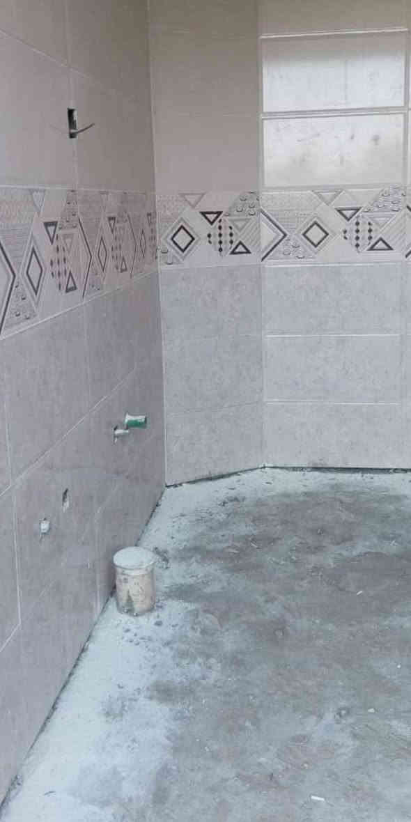 السلام عليكم خلفه ابو محمد 
لبخ سمنت جص بورك كاشي سيراميك بناء بلوك طابوك تفليش ترميم لبخ واجهات تطبيك مقرنص صبغ نشتغل كافه العمل الاسعار المناسبه جوه سوك حالين فارغ اتصل وخادم ***********
