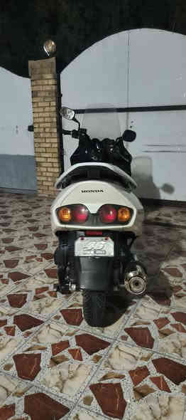 1-اول شي دراجه واحد كوت

2-محرك مكفول

3-منفيس موجود

4-نضافة 90٪

5-Abs شغال

6-لايت جنطه شغال 

7-زر الازدحامت شغال

8-دكمه تشغيل واطفال

9-وياه صندوق وخوذه

...... 

سعر مو ١٢ ورقه لا (850) وكلشي مذكور وكاتبة شراي لاتعبني 

***********
