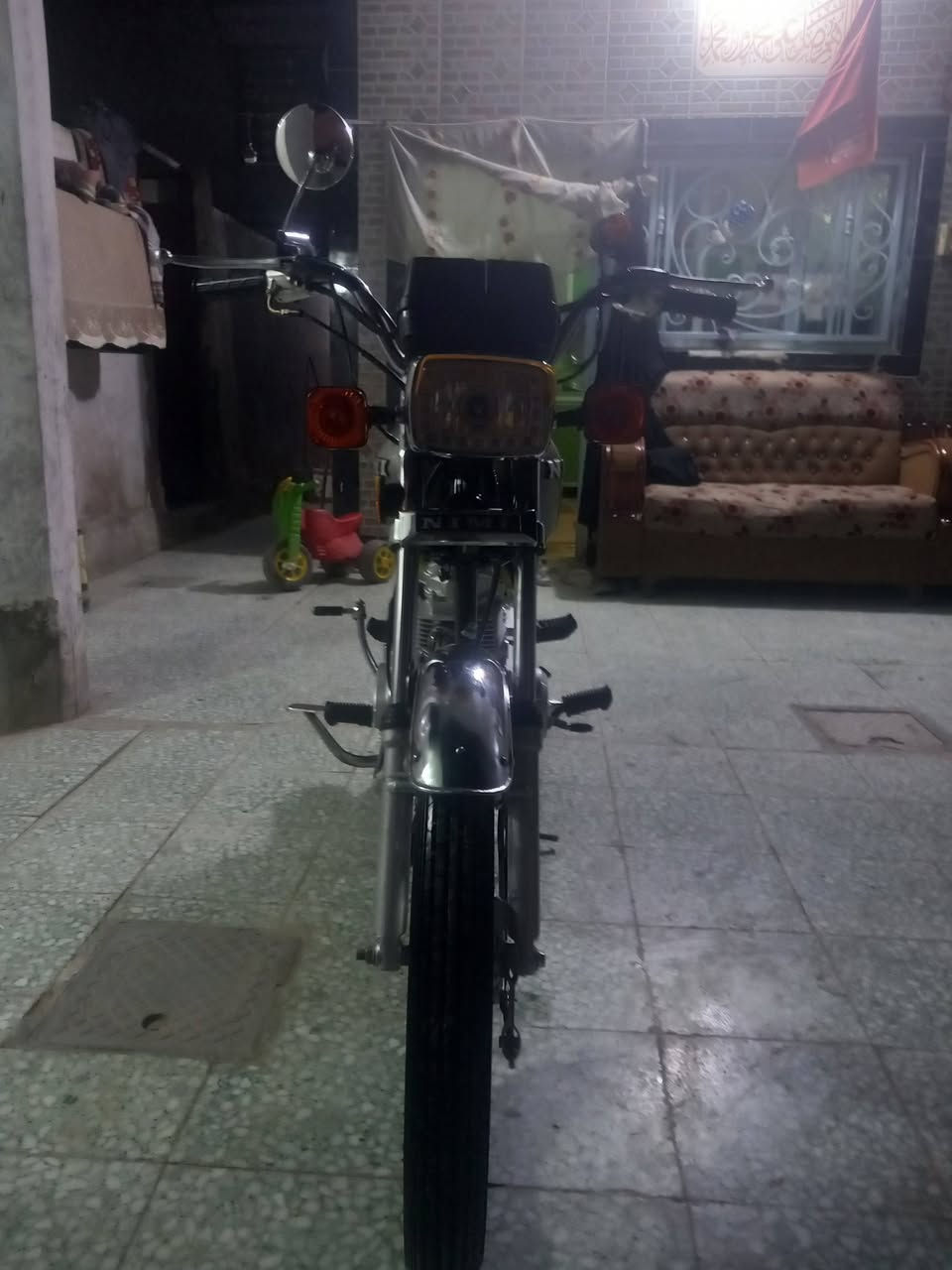 السلام عليكم نام امتياز موديل 26 دراجه جديده صار لها شهر من طالعه من المعرض ورقهه كامله مكاني كربلاء طويريج والسعر 650 بيا مجال ما متواجد على الفيس اتصل بخير وتدلل رقم الهاتف ***********
