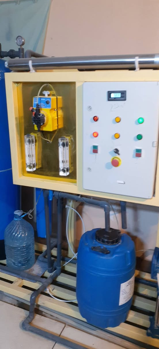 معمل تصفيه مياه للبيع منشأ إيطالي متكون من خزانات عدد ٢ بلاستك +خزانات حديد عدد ٣ للخزن +ماطورات ٢للسحب  مكان المعمل بيجي حي العسكري مقابل مركز الصحي للاستفسار ***********  السعر مناسب 20 ورقه بيع مستعجل سبب البيع لعدم التفرغ
