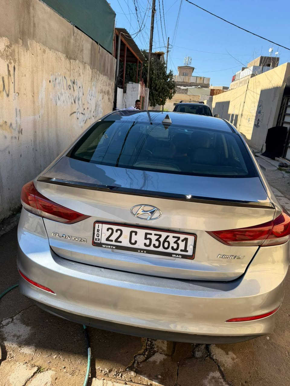 السلام عليكم ورحمة الله وبركاته
سيارة النترا للبيع 2017  محرك 2000 دوش وارد امريكي
السيارة لمتد ماعدا الفتحة رقم اربيل باسمي سنوية لحد 30  حادثها خلفي حوض السبير
 ماشية 94 الف ميل
كشن السائق كهربائي
شاشة كبيرة
كامرة دوارة
شاشة اعطال
بصمة تشغيل وبصمة ابواب
تدفئة كشنات
رادار جانبي ( نظام النقطة العمياء)
حساس اطارات
نظام ايكو وسبورت وعادي
تبريد بيانو منفصل
تحكم استيرن جهتين
مانع انزلاق
مثبت سرعة 
بك لايت ليد
للاستفسار يرجى الاتصال 
***********
