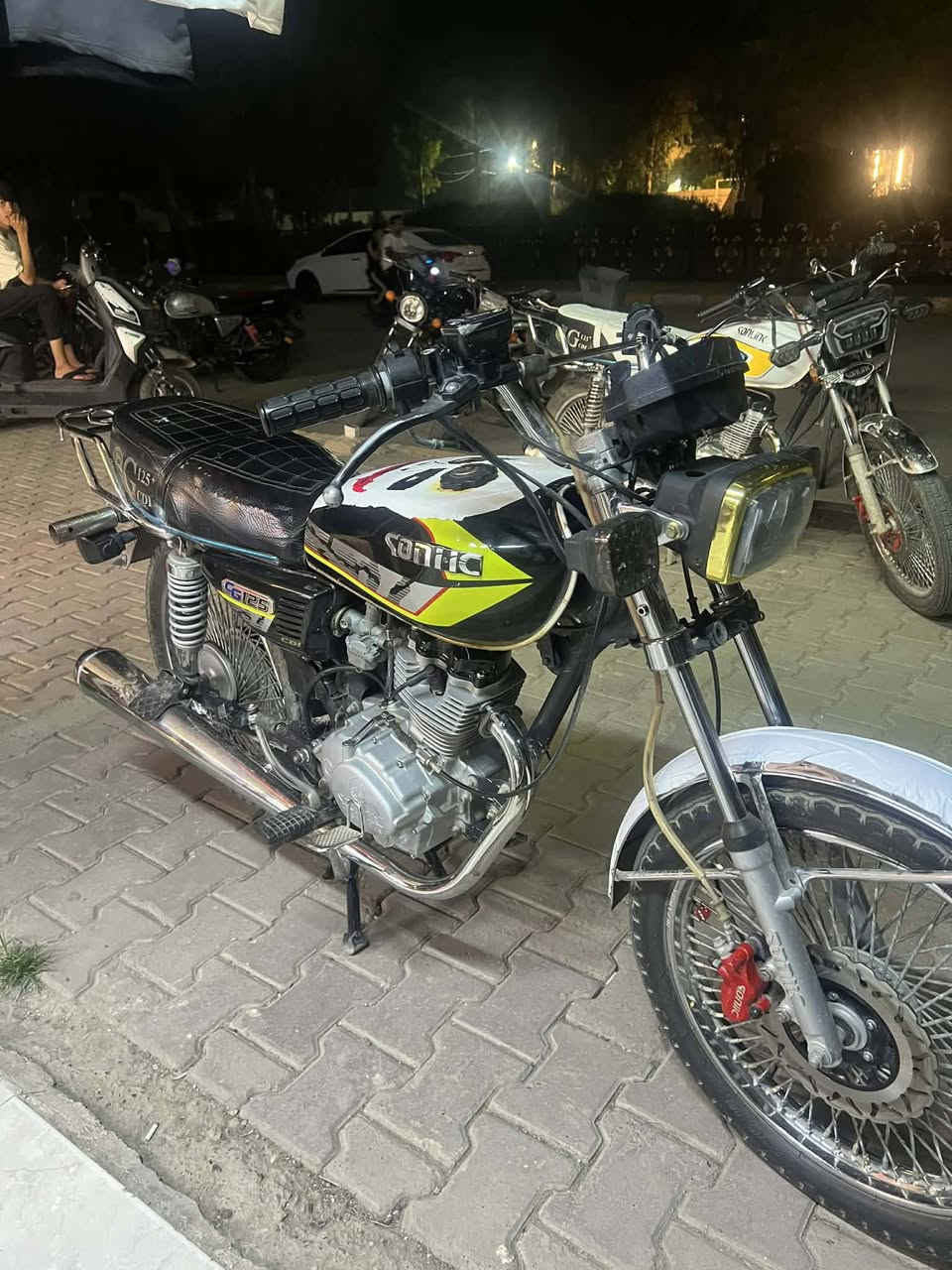 سلام عليكم
دراجه 
تايكر موديل 24
اوراق كامله 
الشراي ع رقم
***********
