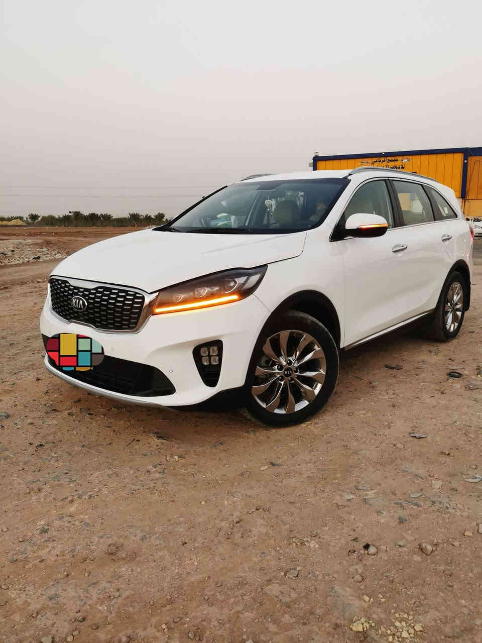 السلام عليكم / سورونتو 19 خليجي رقم بغداد
مواصفات
1- 7راكب
 2- 3قطع تبريد
3- كشنات جلد +كهربائي
4- مري شفط
5- لون ابيض صدفي
6- محرك 6 سلندر 
7- بصمه ابواب + بصمه تشغيل
8-ترحيب عن بعد 
9- حساس امامي وخلفي+ كامره خلفي
10-صندوك كهربائي
11-تحكم استيرن جهتين+ اربعه انضمه قياده 
12-شاحن ذكي
13-مكينه+ كير8 نمر  كفاله عامه
14- للشراي يتصل 👈***********
15- مكفوله من اي شي غير الموضح بل سونار بارد فقط
الصراحه السياره مال بيت بيع مستعجل 
السعر النهائي (230) مكان ذي قار ناحيه الفجر
