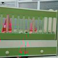 سرير طفل • هزاز • حي السكر