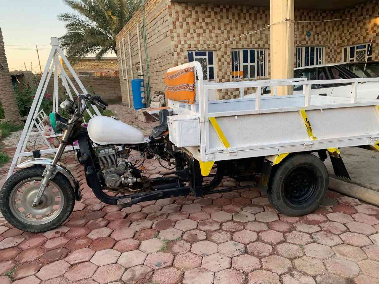 ستوته ام تي ار ... رقم اسود وسنوية ( ابيع كوم حديد كوم حديد ) كهربائيات سلف لايت كله شغال . مكينة نظيفه . تايرات نظيفه . بدي نظيف حصيرة مابيه خياس .. السعر 750 بيه مجال .. العنوان الكوت الدجيلي ***********
***********
