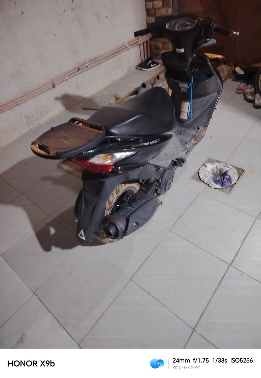 سلام عليكم دراجه ادرس حديث خير من الله بعده رمبه صارله ١٠ من نازله من رمبه مكاني كوت حي الحكيم رقم هاذه ***********
