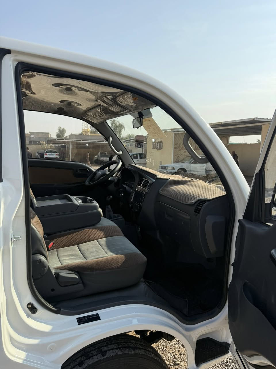 السلام عليكم…
للبيع كيا فحل
موديل 2025
 رقم صلاح الدين
🚗 الماشي: 1000 فقط
🔧 الحالة: السيارة على وضع الوكالة 100%
✔️ لا صبغة
✔️ لا ضرر
✔️ تحتاج بس واحد يصعدها لا أكثر

سيارة نظيفة جداً، استعمال خفيف، جاهزة وما تحتاج أي صرف.

📞 للاستفسار: ***********
