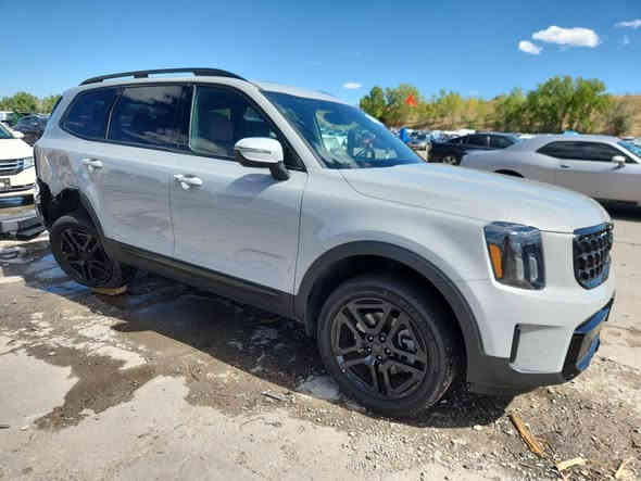 السلام عليكم للبيع كيا تولرايد موديل 2025 واصل بصره يوم 1/1 انشاء الله تباع بدون  كمرك وعلى وضعها ترهم كتاب شهداء السعر 27500$ للاستفسار الاتصال على الرقم ***********
