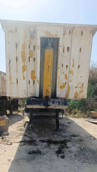 سلام عليكم اللبيع عربانه ذرعته 31بدون لا تاير ويل سعره 65 ورقه ***********‬‏  ***********
