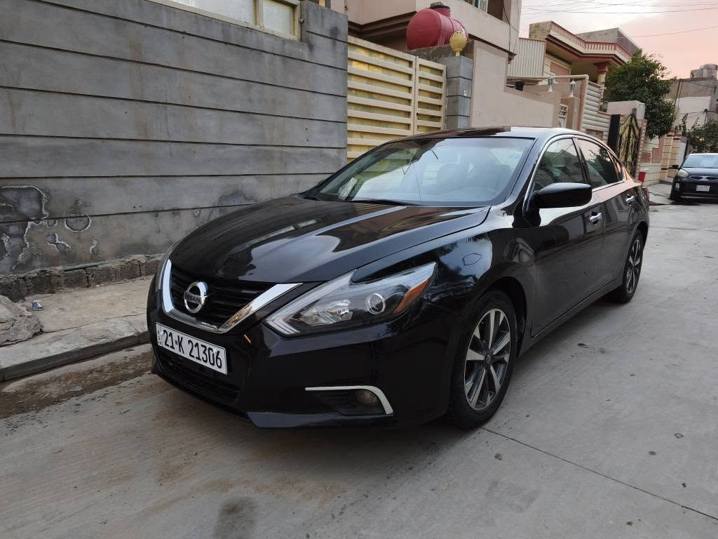 نيسان التيما 2018 SV 
ضرر بونيد وجاملغ سكن 
ماشيه 80 الف mil
سنويه جديده 2031 بسمي 
مع ستيكر بانزين 
مكان ديالى -خانقين
السعر :125
الهاتف:*********** خناقين, ديالى
