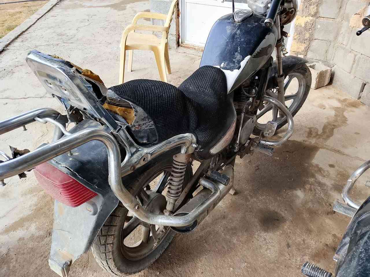 دراجات هارلي عدد اثنان ٤ ولف و٢ ولف مال روحه جيه السعر 500 وبيهن مجال اتصل ***********
