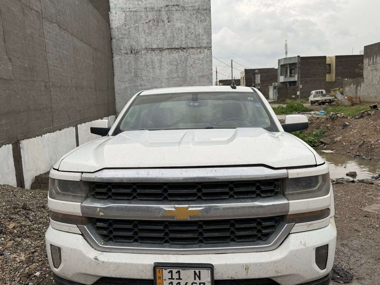 السلام عليكم
سلفرادو ٢٠١٩ رقم بغداد رقم جديد هزة جديدة سنوية تسقط ٢٠٣٠
لون ابيض باب قصير بدي طويل سيارة كاعدة وخير من الله محرك بحالة جيدة الكير بي طبة مرات تطلع ومرات لا 
يعوزها بعض الملاحضات 
باسمي تحويل مباشر 
السعر ١٧٠ وبيها مجال


**إذا كنت صاحب هذا الإعلان وتريد حذفه لأي سبب، رجاءا أرسل رسالة إلى الدعم الفني**