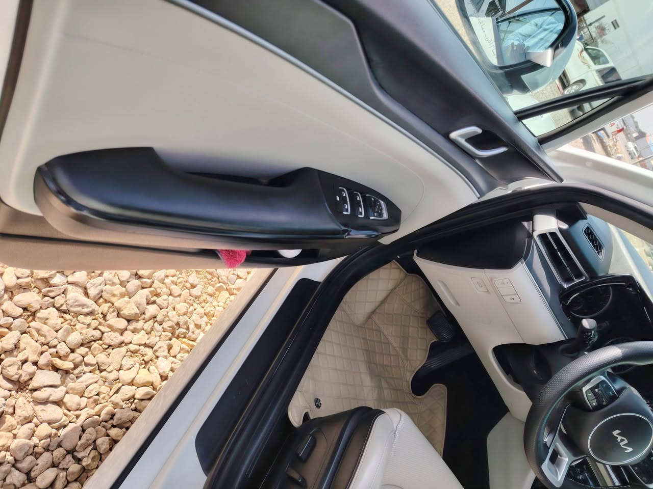 كي فايف ٢٢ خليجي فول محرك ٢٠٠٠دوش وكالة نيم مكفولة ماشية ٥٤ رقم اربيل فول مواصفات سايد بريك دكمة ***********
