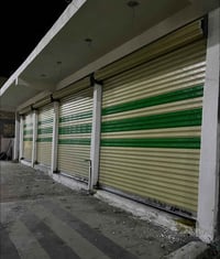 محلات للإيجار • نهاية فوج الطوارئ • شارع ٣٠