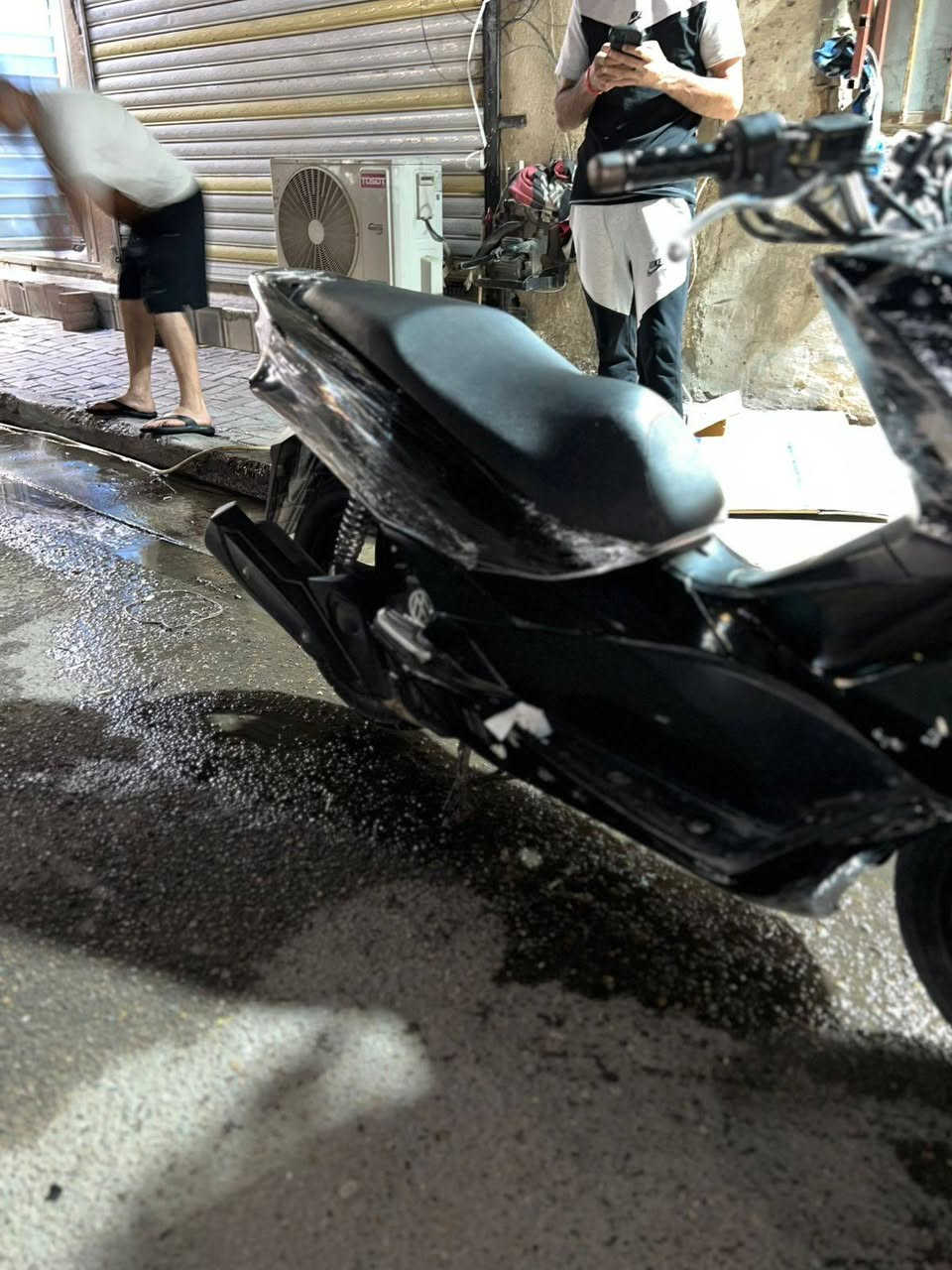 دراجه جيل2 pcx
دراجه حلوه يرادله تعديل كفرات فقط البجم
مكينه حلوه   صارله 4 تشر متروكه 
سعر خاص 10. ورقات ونص 
رقمي *********** متواجد وات ساب 

مكاني الاعظميه
