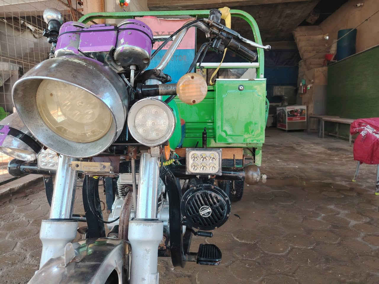 للبيع سعر 1700
مديل 22 
***********
