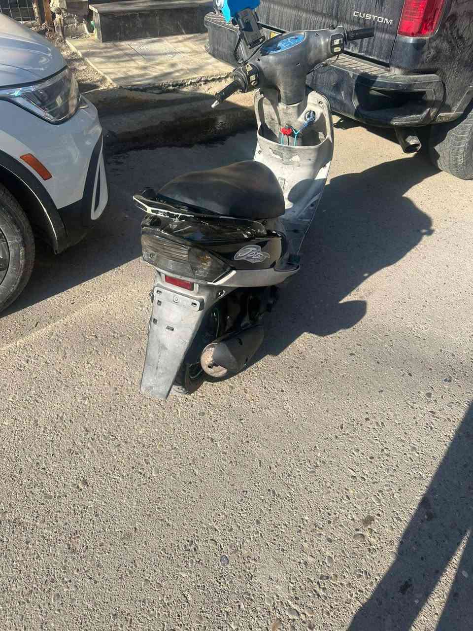 سلام عليكم درجة ماكس منغولي للبيع مابيها نقص كلشي بيها شغال كهربائيات سلف كيج بانزين

العسر 500

***********
