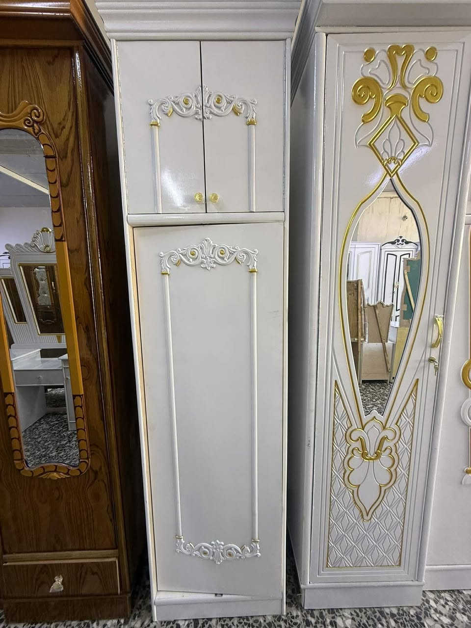 غرفه نوم صاج عراقي جديد شغل صبغ حراري ابيض حديث زاوية ملحق و دوارة بارتفاع كنتور  صومية السرير 6 أرجل بلوك اسود الشد و النقل مجاني داخل مناطق بغداد و يوجد خدمه توصيل لكل محافظات


**إذا كنت صاحب هذا الإعلان وتريد حذفه لأي سبب، رجاءا أرسل رسالة إلى الدعم الفني**