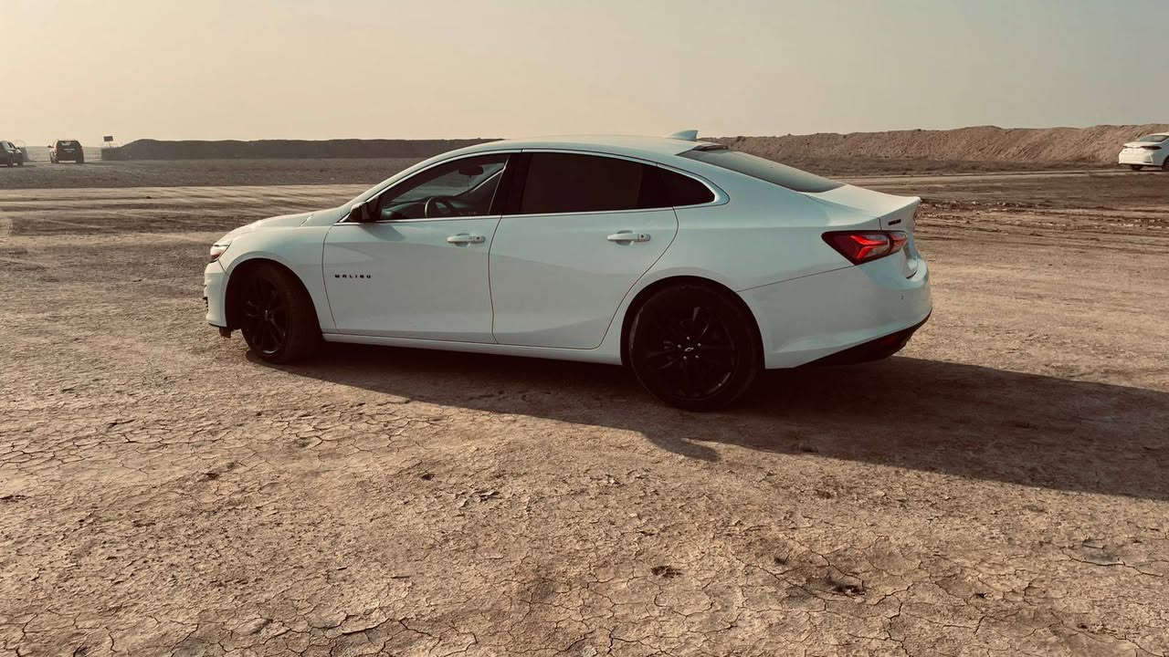 السلام عليكم
ماليبو 2024 ابيض ميدنايت دخول جديد

مواصفات LT

رادار امامي خلفي 

تحديد مسار 

داتا شو تنبيه تصادم 

مثبت سرعة تفاعلي 

تدفئة مقاعد 

تبريد منفصل مناخي

قطعتين تبريد 

تشغيل عن بعد 

شاشة كار بلي و اندرويد واتو وايرلس

اوتو ستوب 

ايكو اقتصادي

ماشية ٣٢ الف كيلو 

الضرر واضح بالصور قطعة صبغ فقط بنيد مبدل بلادي وجاملغ بارد بسيط 

عنوان السيارة بغداد 
السعر ١٥٢

***********
