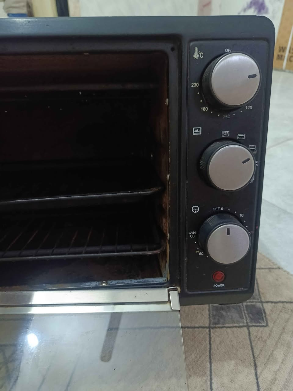 طباخ تربع مشاعل مستخدم شغال والفرن شغال سعره 25
 اوفن مستخدم شغال 100/100. السعر  25 عمارة, ميسان


**إذا كنت صاحب هذا الإعلان وتريد حذفه لأي سبب، رجاءا أرسل رسالة إلى الدعم الفني**