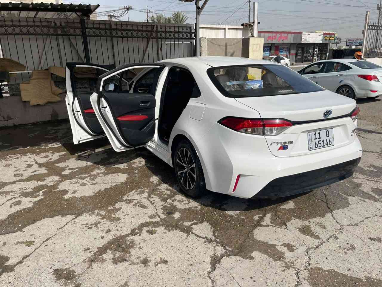 سلام عليكم اخوان كورلا هايبرد  ٢٠٢٤ فول موصفات مكفوله من دعاميه لد الدعامية  رقم سياره بغداد بسمي مكان سياره بغداد غزاليه رقم الهاتف *********** بي واتساب سعر سياره دفتر ٤٠ورقه بيه مجال
