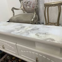 ميز شاشة • جديد • صغير للشاشة