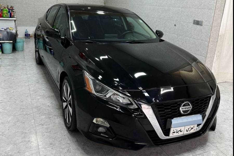 نیسان ئەڵتیما 2019 رەنگی رەش 
مواسەفات ئێس پلەس
٧٥ هەزار مایل رۆشوە
شاشە گەوەرە 
گێچی ئەلەکترۆنی
رادار
کوشن کارەبا
ئۆتۆ برێک
بە سمە و شەغال
دوو دەرگا بەسمە
کامێراو حاسەو شاشە گەورە
کارپلەی و ئەندرۆید ئۆتۆ
تایەو ویلی sv
باتری تازە 
رۆنی مەکینەو گیێر تازەیەو لە مۆتل گۆراوە
 لە سەرەتاوە تا ئێستا
تەبریدو تەقەو رەقە بە شەرت
بێ بۆیاخ بئ چالو چؤلي بێ ئێرباگ بێناوگرتن 
تەنها دوو بست ساردی بچووکي هه يه 
 سەنەوی تا ٢٠٢٦ تازەیە
سەیارەی مالەو هیچ ئەزێت نەدراوە
تەحویل وغەرامە بە شەرت

سـعـر : لە کۆمێنت داوابکە ڕاستەوخۆ بۆت دێت 📥 

گێر و مەکیەنەی بەشەرت 
هیچ کێشەیەکی تێدا نییە 

ژمارەی خاوەنەکەی 
لە سلێمانیم
***********
