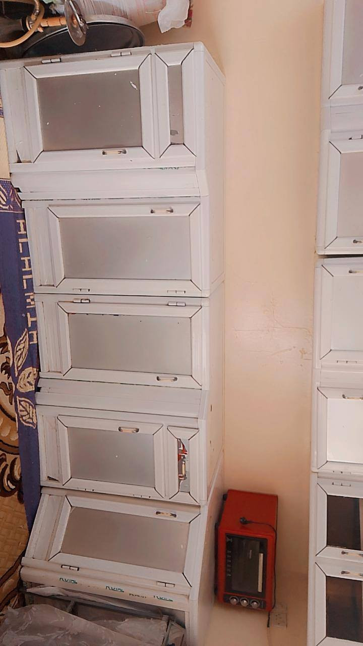 سلام عليكم كاونتر للبيع ست قطع كل قطعه متر كركوك ***********
