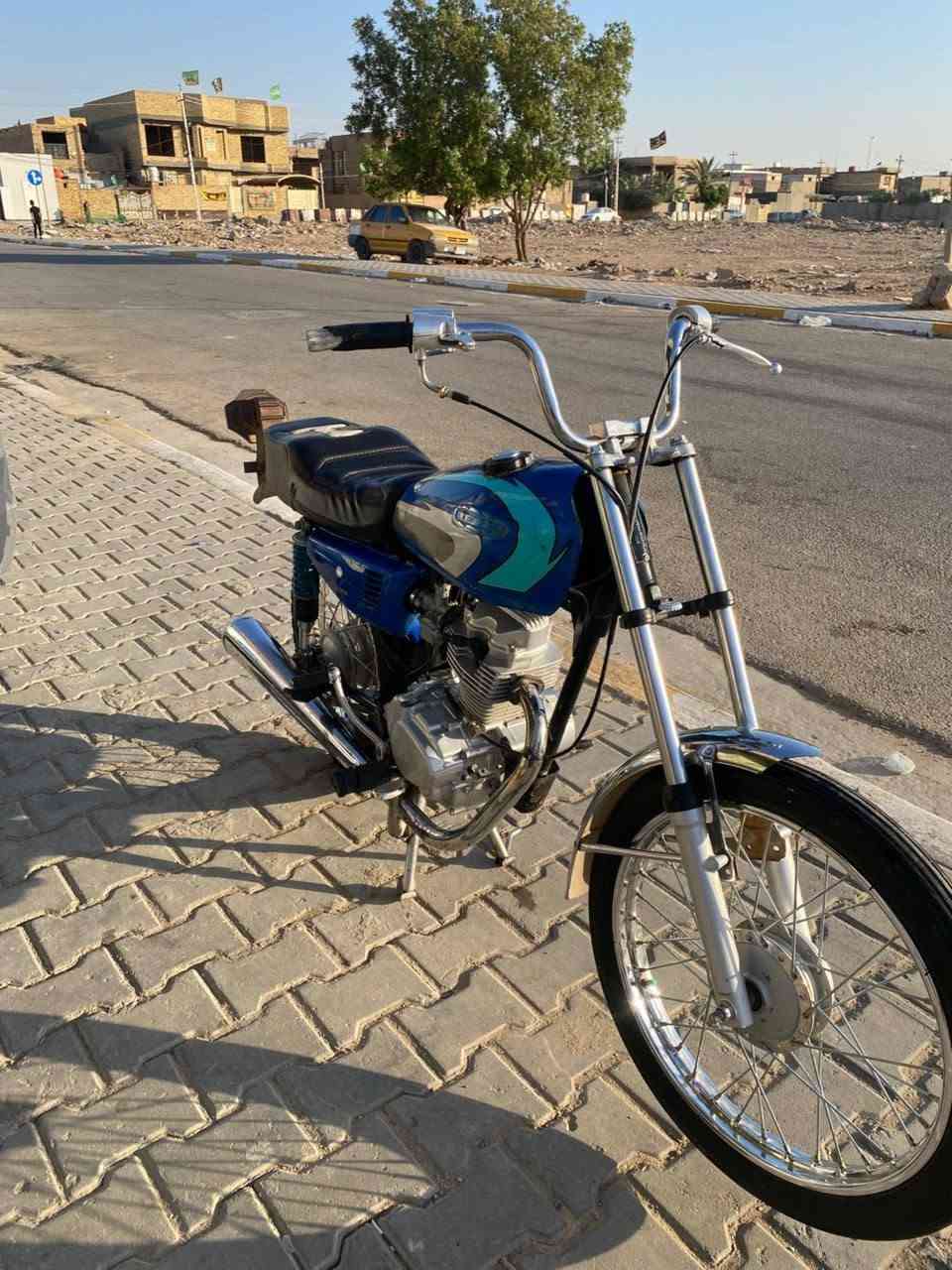السلام عليكم دراجة للبيع أوراق اصولي مديل 16ارشه والمكينه 24نامه مكينه ما مفتوحه بس قبق التفيلس مفيلسه ب700وبيه مجال 
***********
مكاني ديوانية مركز
