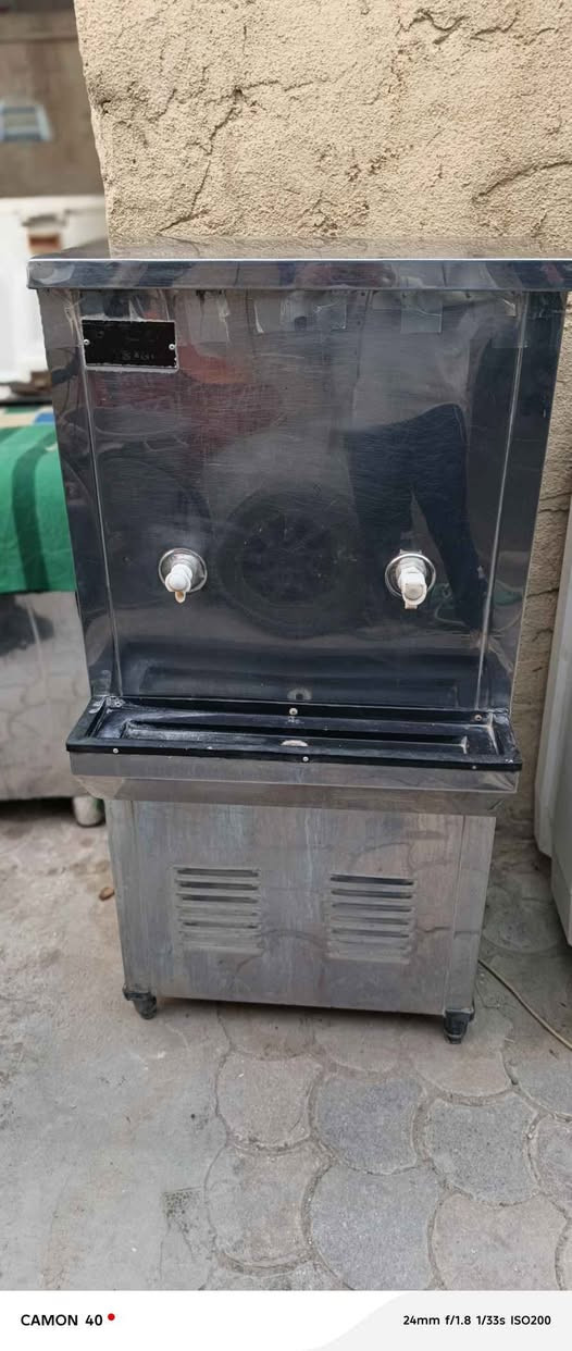 السلام عليكم براد ماي شرط الشغل تبريدفول ماداخل تصليح السعر 125وبي مجال للشراي العنوان كربلاء حي المهندسين مال حي العسكرية قرب كهربائيات النبراس *********** كربلاء, العراق
