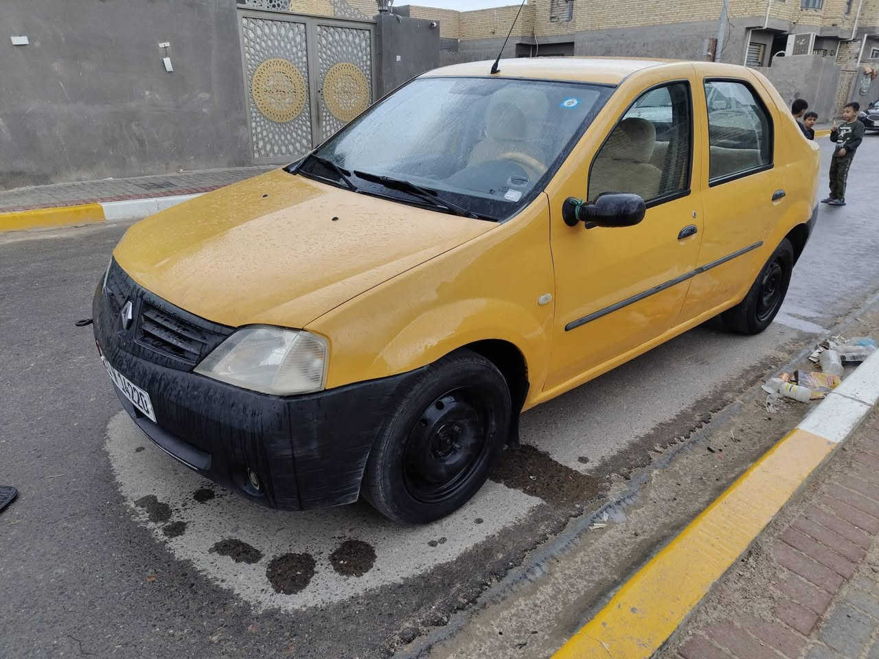 للبيع رينو 14 باور  مكفوله
كير محرك حداديه سنويه جديده 
جام أوتو ماتيك
صار سبوع رقمتها بسمي داورتها بسماوه 
السعر 47  شرط النظافه 
الشراي يتصل ***********
