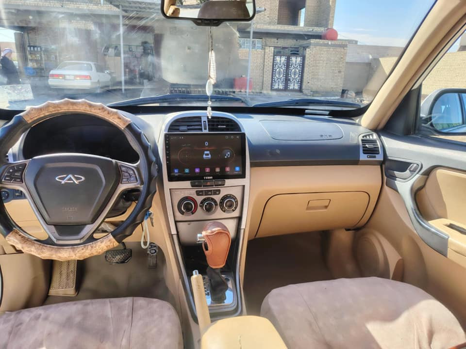 السلام عليكم ورحمة الله وبركاته
 تيكو للبيع موديل 2015
مواصفات
محرك 2000
اربعه سلندر
كير أوتوماتيك وكهربائي
الگير عاطل 💔
تخم تاير
كاميرا وشاشة حديثة
رقم بابل مشروع وطني المالك بابل
بيه طخه بالباب الخلفي وموجوده بالصور
المكان محافظه الديوانية - قضاء الشنافية 
باقي المواصفات بالصور
السعر 64 ورقة 
تفاصيل أكثر الاتصال على الرقم التالي 

*********** ديوانية, القادسية
