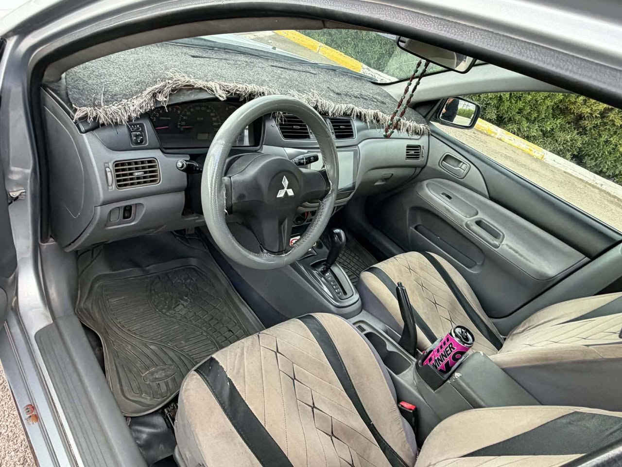 لانسةر2009مةكينةگةورة 4بارجةي هةية بي ژؤري گيرو مةكينةو تةبريت بةشةرت 800هةزار خةرامةي لةسةرة سةنةوي نوية شوين هةولير سحري 70مةجاليكي كةم *********** أربيل, العراق
