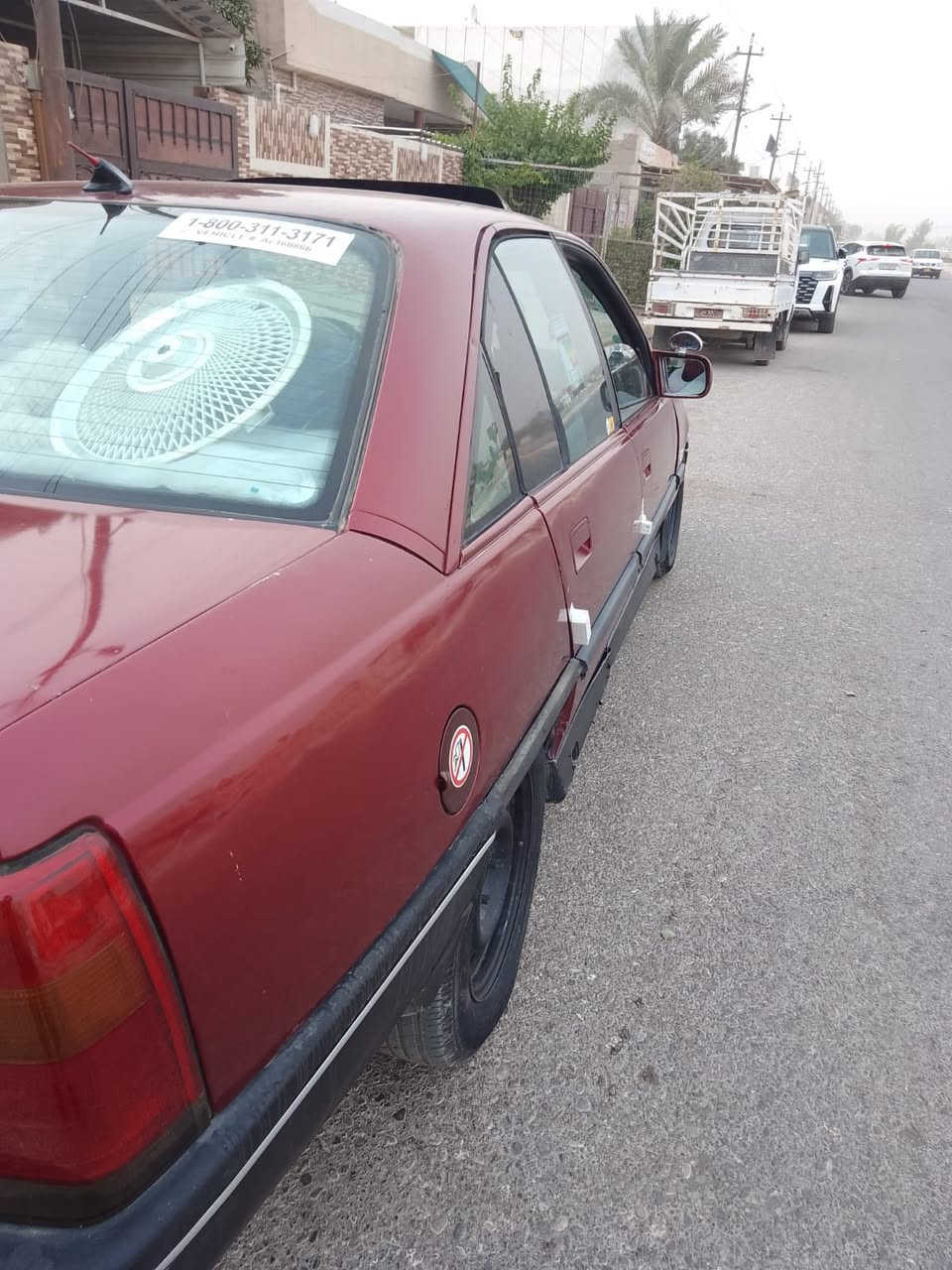 السلام عليكم ……
اوميكا للبيع بسعر اخو بلاش بس ٢٨ ورقه وبي مجال 
محرك ٢٠ السياره كير عادي 
السنويه بعد لل ٢٧ يلا تخلص 
السياره بسمي شرط التحويل والغرامات 
باتري جديد شاد قبل اسبوع 
راديتر تريض ابو ٣ عيون يعني انسه الحماوه بل صيف 
السعر ٢٨ ورقه وبي مجال للطيبيب 
رقم موبايل   ***********  
ما متواجد اغلب الوقت على فيس
