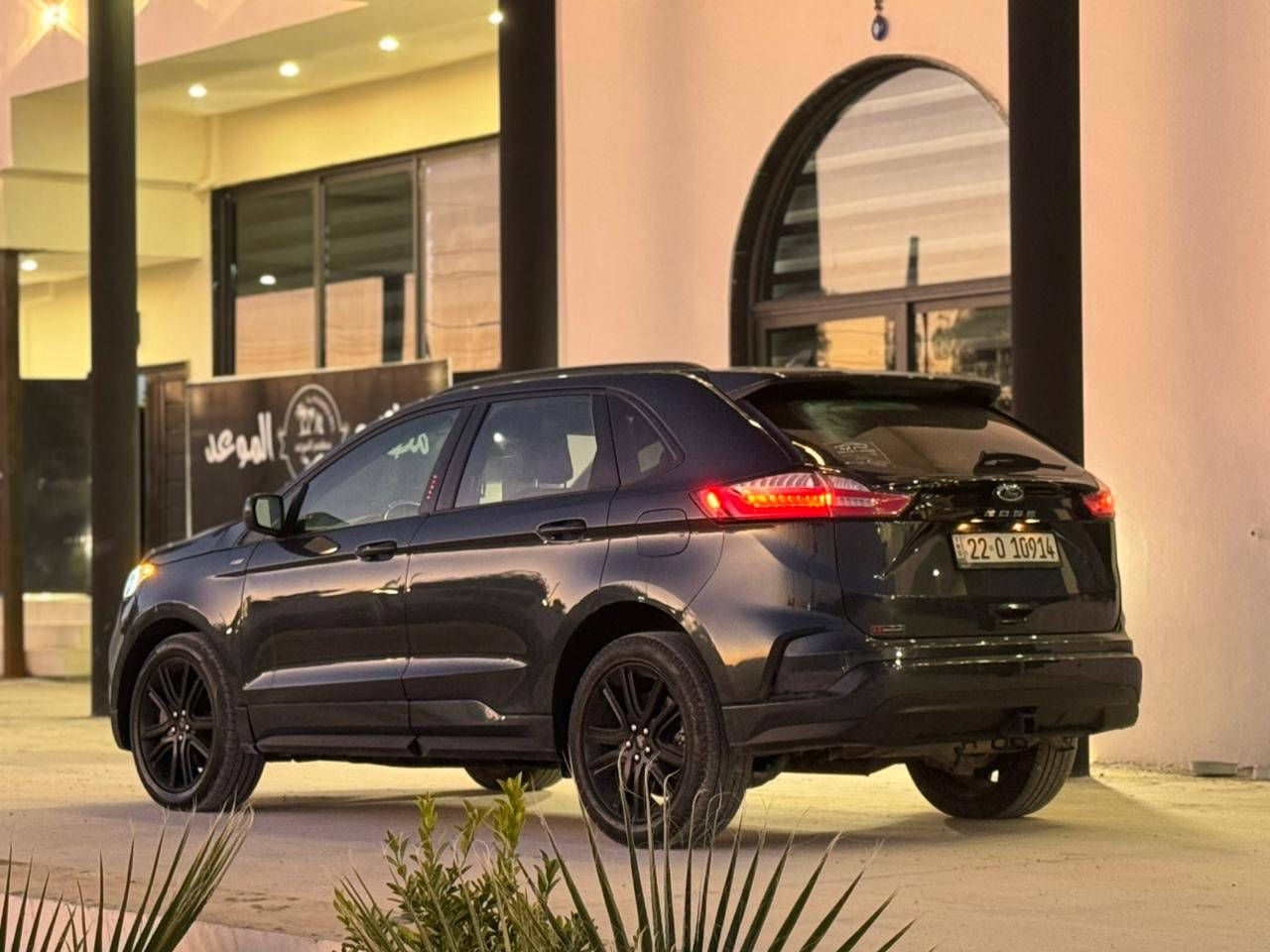 𝟐𝟎𝟐𝟐 𝐅𝐎𝐑𝐃 𝐄𝐃𝐆𝐄-𝐒𝐓,𝐋𝐈𝐍𝐄-𝐁𝐋𝐀𝐂𝐊
السعر 178
بيع او مراوس مع سيارة بسعر معقول رقم شمالي 

عداد المسافة : 31000 mi 

حجم المحرك : 2.0L TURBO ( 4,سلندر )

المواصفات : 𝐒𝐓,𝐋𝐈𝐍𝐄-𝐁𝐋𝐀𝐂𝐊

‏‎بصمة  وتشغيل عن بعد ودخول ذكي 

تشغيل عن بعد 
‏‎شاشة دشبول ديجيتال

شاشة كبيرة
كاميرا
كير ماوس

كير شفتات بالستيرين
بريك بصمة
اوتو هولد 

رادار امامي واتو بريك (تحديد مسار)
‏‎رادار جانبي (نقاط عمياء)

‏‎رادار خلفي (التحذير من الاصطدام)
‏‎حساسات خلفي 

نظام : Eco
نظام : Normal 
نظام : Sport

‏‎تحكم ستيرين 
‏‎ستيرين هيتر

كشنات كيتارة جلد وشاموة 
‏‎كشنات كهربائية

‏‎كشنات هيتر
‏‎تبريد لمس
‏‎تبريد مركزي 

‏‎صندوق شفط كهربائي 
‏‎لايتات ليد وعدسة زينون بيلادي

‏‎بلوجكترات LED

‏‎بكلايتات LED

صبغ صفحة اليمين بدون دواخل 

ايرباك سستم 

وبعد هواية مواصفات 

العنوان📍اربيل عنكاوا -  موصل بعشيقة 

السعر 178

‏‎للاستفسار واتساب ***********

***********
‏‎
