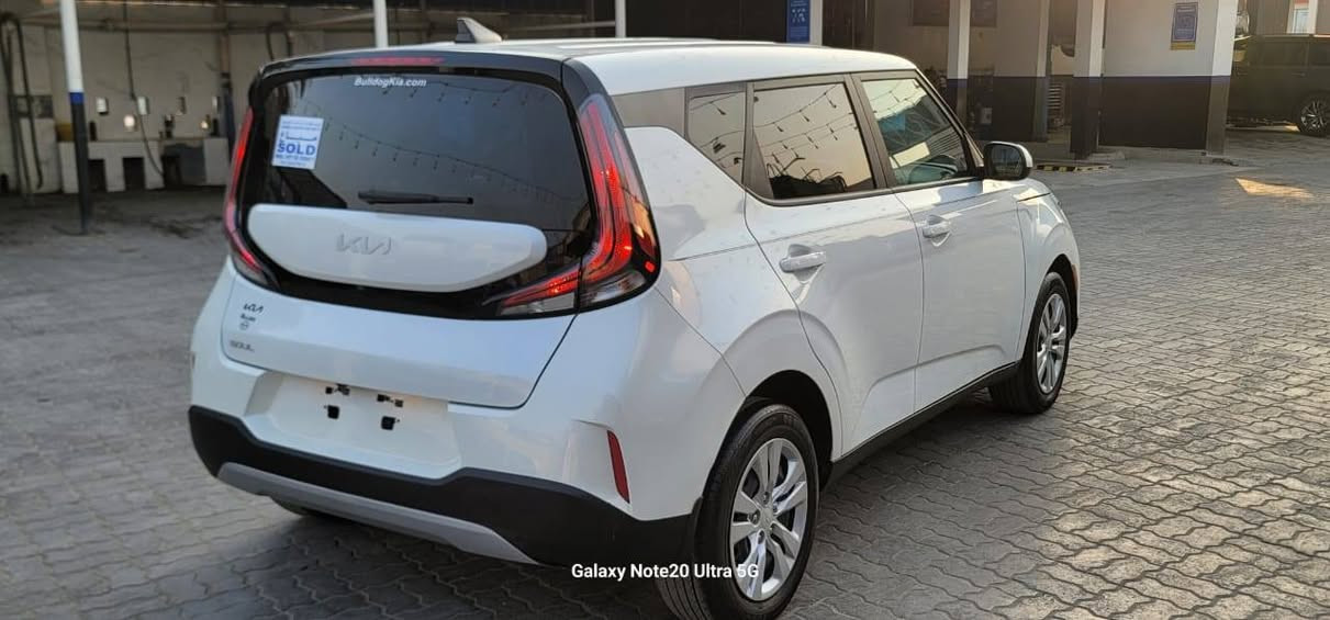 السلام عليكم
كيا صول  موديل 2024   لون ابيض

مكينه  دوش  ماشية ١٧  الف

سياره نضيف  جدا  

سعر ١٤٥ وبيها مجال قليل 

بدون رقم باسمي  مكاني بابل

للاستفسار الاتصال على الرقم

***********
