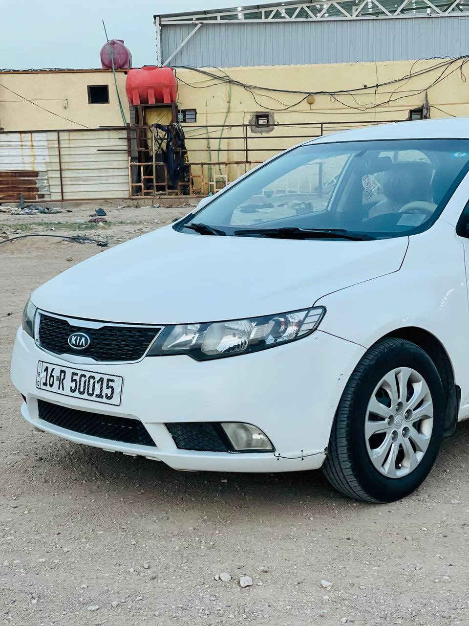 كيا سيراتو 2013 للبيع رقم إنكليزي
مكلف بلنشر 
سيراتو 2013 نص مواصفات 
سياره نضيفه ماعايزه واحلا من الصور 
السياره بيها قطعة صبغ جاملغ الخلفي 
الباقي مكفول مكانها النجف 
سعرها 105 
استفسار اكثر ممتواجد بلفيس فقط اتصال

‭0780 573 7701‬
