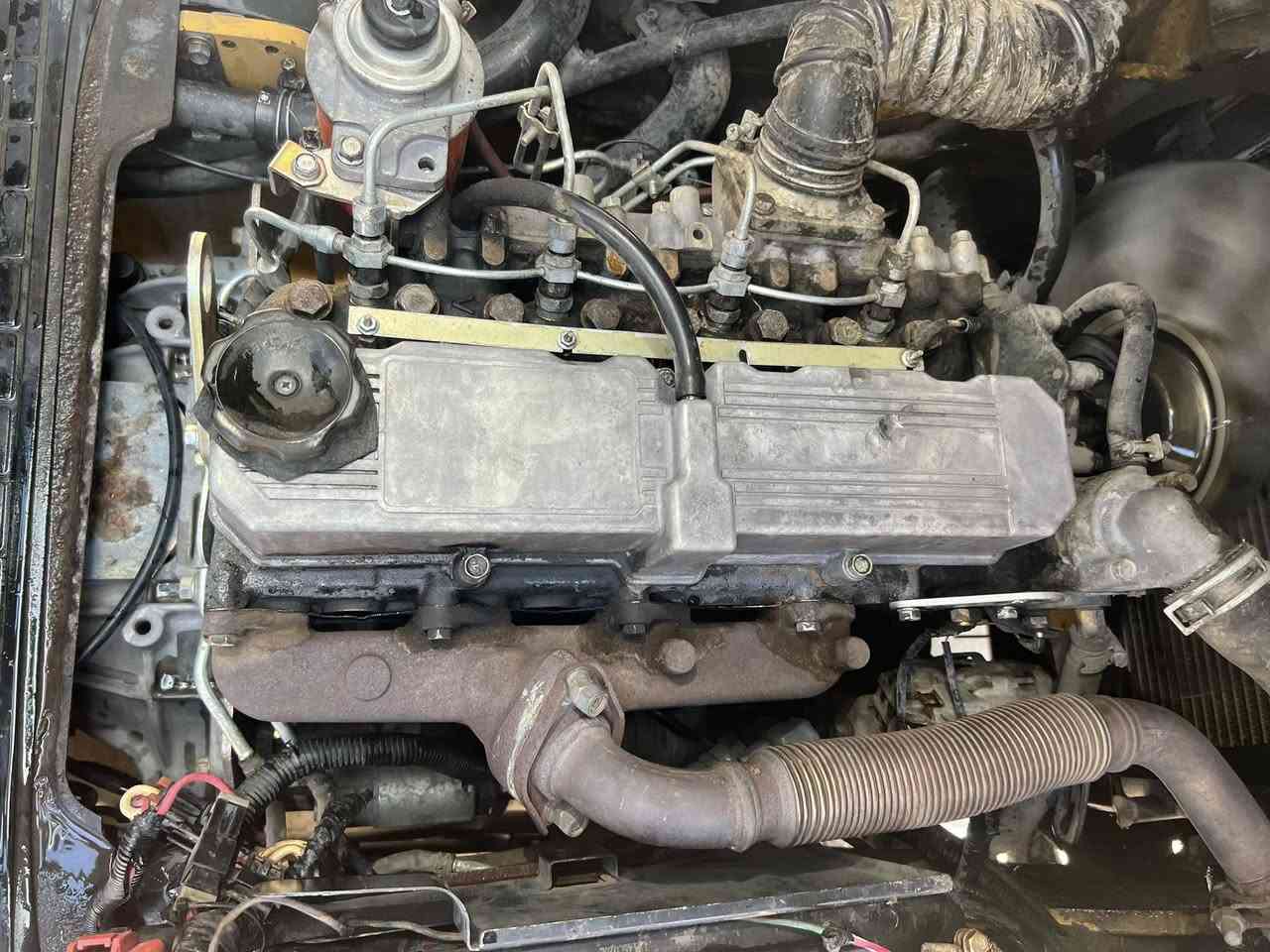 رافيعة كةت ٢.٥ واتة دووتةن و نيوو ٣ حةرةكة ٢ جوب رافيعةكة جايز و پاكة جام خانةية ببلاد گةريميشي تياية بؤ زانياري زياتر لة خزمةتام 
***********

رافيعة كتر حجم 25 يعني تنينوو نس ٣ حةرةكات ٢ جب تين رافيعة كلش حل و بيةباب بيلادي و بيةتبريد حار بس حار
