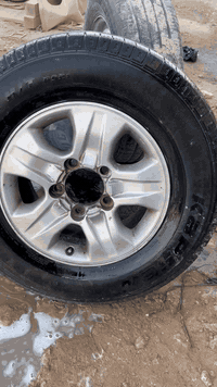 لاندكروز • ١٧إنش • حالة٨٠٪