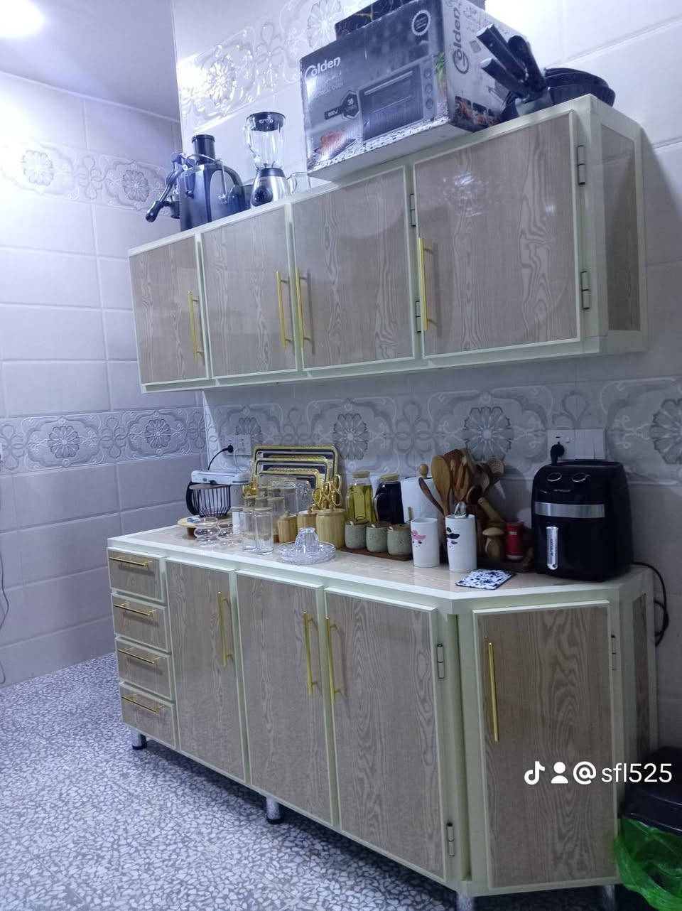 كاونترات حسب الطلب للاستفسار ***********
