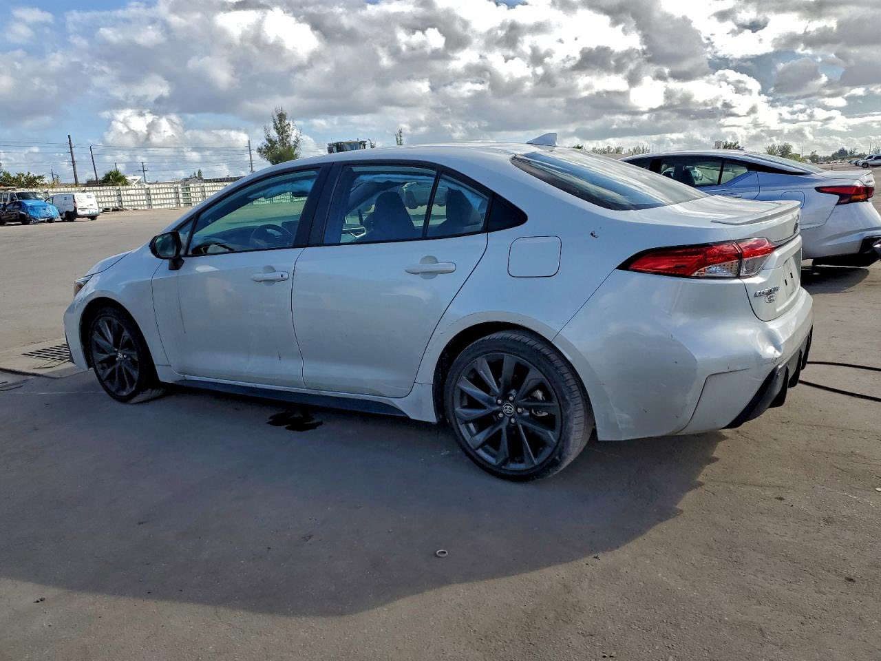 2024 TOYOTA COROLLA SE

*********** :📞 
*********** :📞
السعر :  حسب مزاد  
تاريخ المزاد : 2/16 يوم الاثنين
الضرر : حسب الصور المرفقة 
بيع وشراء كتب شهداء 
شراء سيارات تحت الموديل لمن لديه كتاب ضباط 
لو كتاب دبلوماسي 
بالامكان ادخالها بكتاب ذوي الشهداء باعفاء كمركي مع اعفاء الرقم 

🔺نتكفل بالسيارة لحين وصولها 
🔺اي استفسار مراجعة المكتب 
🔺 اوقات العمل كل ايام الاسبوع من الساعة ال 5 عصراً ماعد يوم السبت و الاحد عطلة المزاد
🔺 عملنا شراء السيارات من المزادات الامريكية والكندية
🔺لدينا تقرير Carfax مجاني لفحص السيارة قبل دخولها المزاد 
🔺 نشحن من جميع الموانئ الامريكية والكندية وبأسعار شحن تنافسية 
🔺نشحن الى دبي و عمان و البصرة و كردستان و تركيا  
🔺لدينا ورشة تصليح في دبي 
🔺لدينا معقب لتخليص السيارات (حرة او معوقين او ذوي الشهداء ) و ايصالها الى الزبائن
📍العنوان : موصل حي الوحدة مقابل معهد صناع الامل 
🔺اوقات الدوام من 4 عصراً وحتى ال11 ليلاً كافة ايام الاسبوع 
☎️ للاستفسار الاتصال على الرقم
م.علاء ابو فهد 
 
*********** :📞 
*********** :📞 ￼
