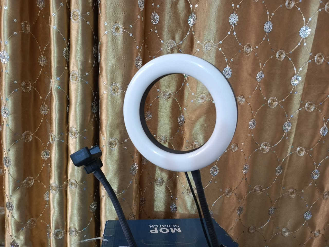 الى زبائنا الكرام وصلتنا وجبه جديدة من البضاعة الامازون يوجد خدمة توصيل لجميع مناطق بهرز وبعقوبة للاستفسار اكثر الإتصال على رقم ***********
