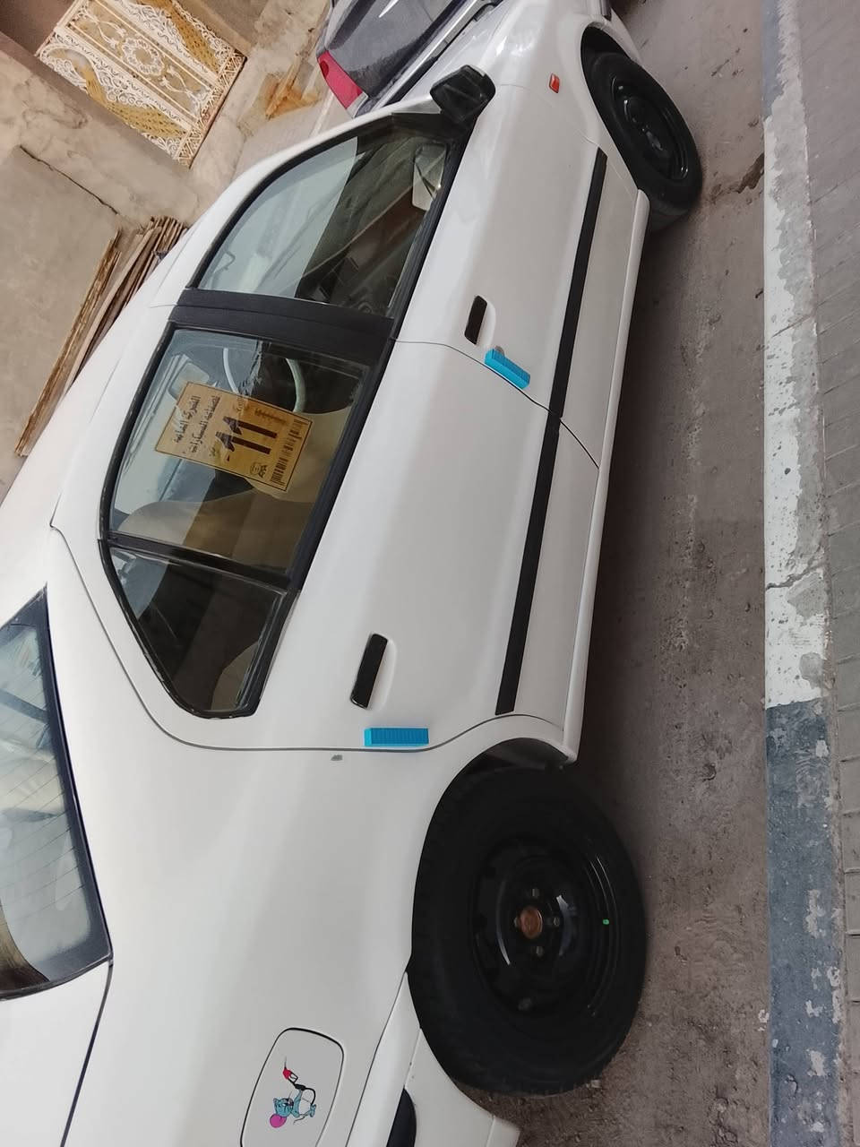 سمند خصوصي 2013مكينه وكير خير من لله
دوشمه جديده كهربايات جدد من الطول للطول
تخم تاير جدد وتخم وياله جدد بيهه رشات صبخ جماليه
غرفتهه كلش حلوه تبريد ثلج شرط السنويه 31 رعيهه يمي العنوان البصره الزبير حي الحسين ***********
