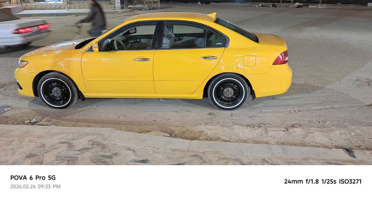 سلام عليكم سياره اوبتيما موديل 10 شعندك مراوس نزل
نضافه شوفت عينك السياره جاهزه  
مكينه وكير وحداديه وتخم تاير تبريد تدفئه كفاله 
مكينه 2400 لا تنقيص ولا تبخير 
كير 5 نمر 
سنويه ل28 
دواخل جديده 
خط وبحث جوال 
مكاني ناصريه الشطره 
***********
مراوس
